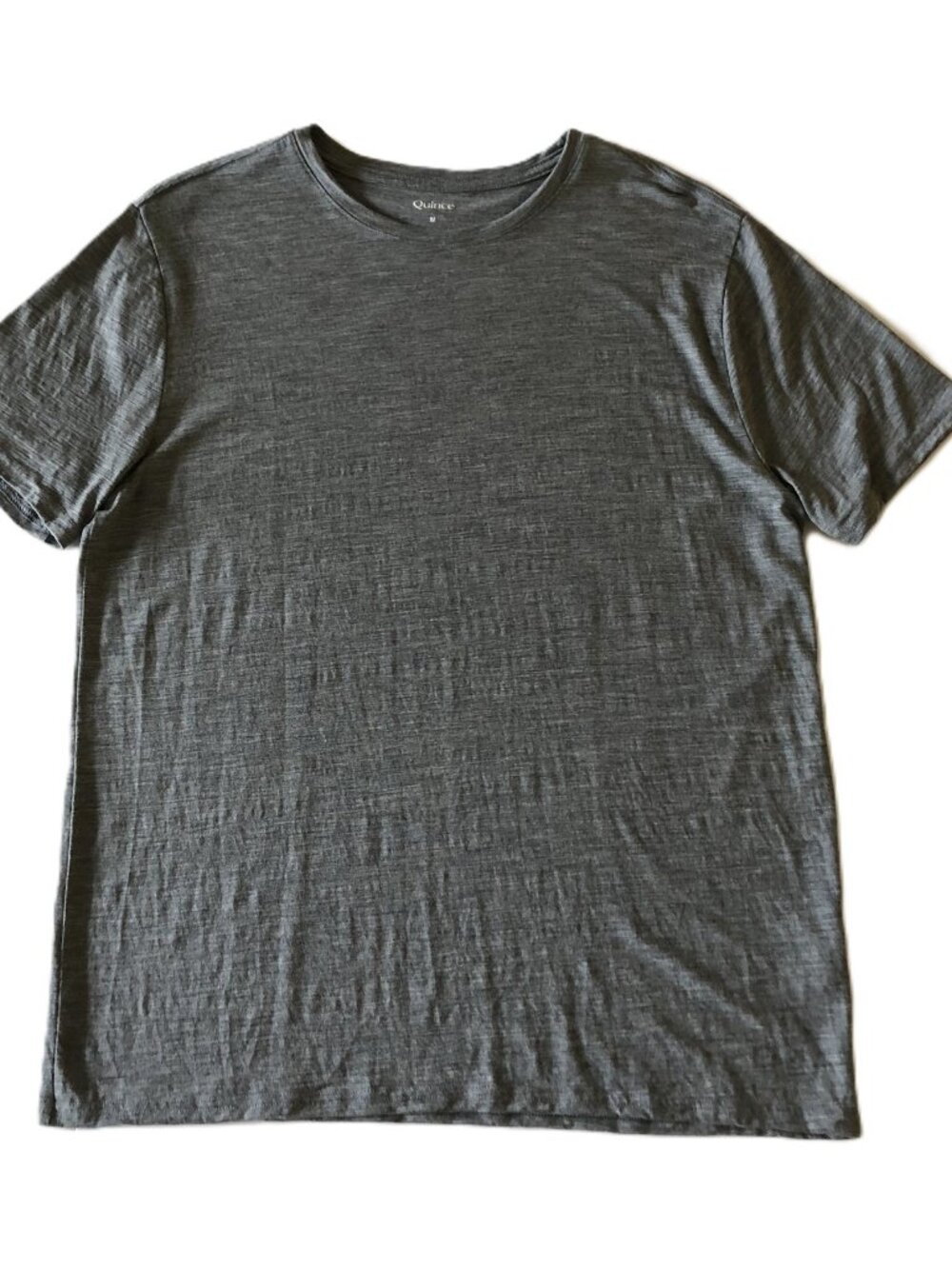 Quince 100% Merino Wool All Season Short Sleeve Base Layer Tee Shirt Size M Gray